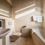 Отель Aaaa Hotelwelt Kuebler