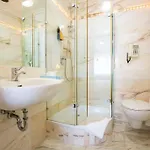 Aaaa Hotelwelt Kuebler Отель