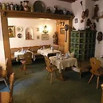 Отель Aaaa Hotelwelt Kuebler 3*