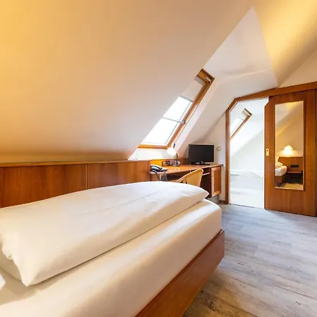 Aaaa Hotelwelt Kuebler Karlsruhe