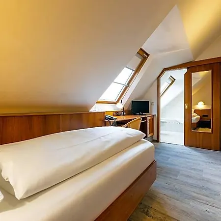 Aaaa Hotelwelt Kuebler Hotel 3*