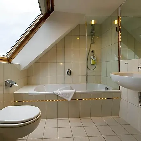 Hotel Aaaa Hotelwelt Kuebler 3*