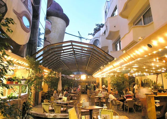 Aaaa ホテルヴェルト キューブラー