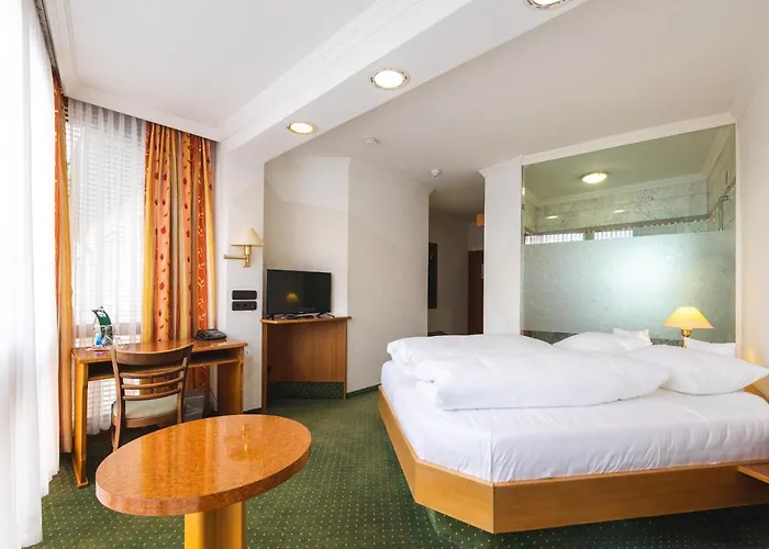 Aaaa ホテルヴェルト キューブラー ホテル