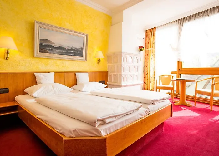 ホテル Aaaa ホテルヴェルト キューブラー