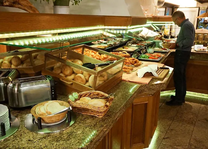 Aaaa ホテルヴェルト キューブラー 3*